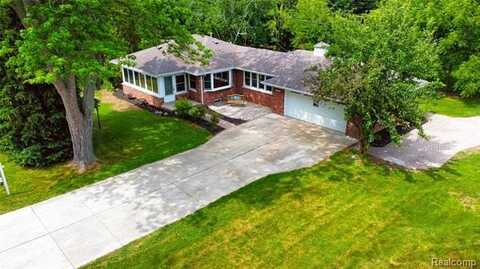 4408 S Lake Drive, Newport, MI 48166