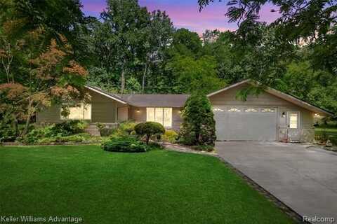 3650 Shirley Street, Commerce Township, MI 48390