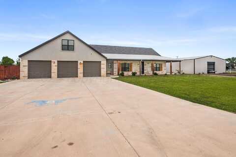 609 Western Street, Claude, TX 79019