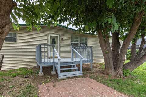 201 Michael Drive, Fritch, TX 79036