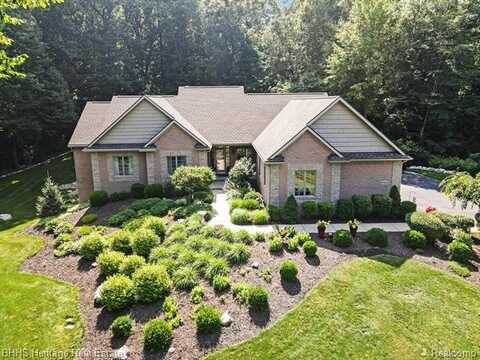 513 Timbermill Lane, Howell, MI 48843