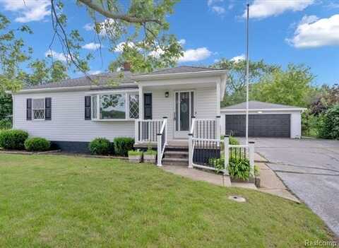2190 Crescent Lake Road, Waterford, MI 48329