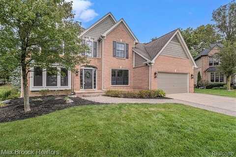 3784 Village Court, Troy, MI 48084