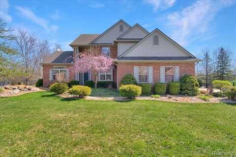 2565 RIVER WOODS Drive N, Canton, MI 48188