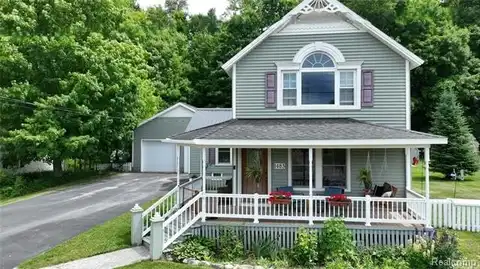1483 Washington Street, Munising, MI 49862