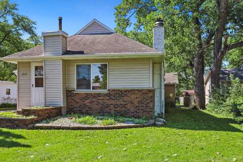 1517 SW 9th Avenue, Aberdeen, SD 57401