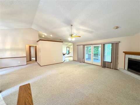 25 Elizabeth DR, Bella Vista, AR 72715