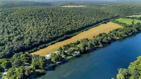 000 Denton Ferry RD, Cotter, AR 72626