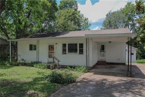 906 S Elm ST, Siloam Springs, AR 72761