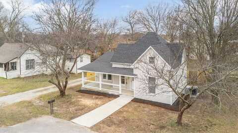 414 N Maxwell ST, Siloam Springs, AR 72761