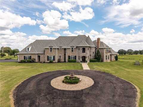 4504 Ridge RD, Alma, AR 72921