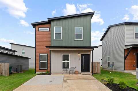 930 Ventnor AVE, Bentonville, AR 72713