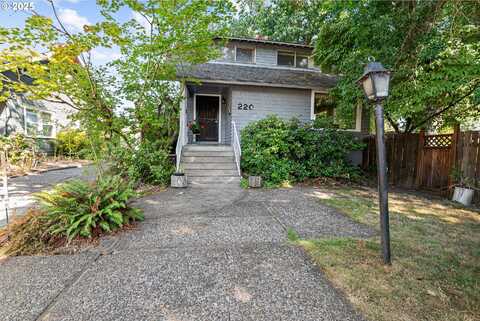 220 24TH ST, Salem, OR 97301