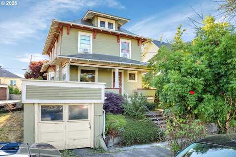 3821 N GANTENBEIN AVE, Portland, OR 97227