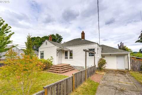 2702 SE 81ST AVE, Portland, OR 97206