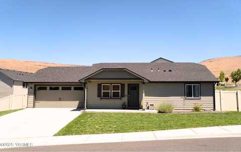 5303 Sage Way, Yakima, WA 98901