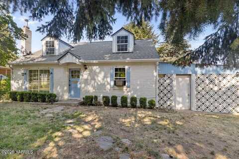 509 N 32nd Ave, Yakima, WA 98902