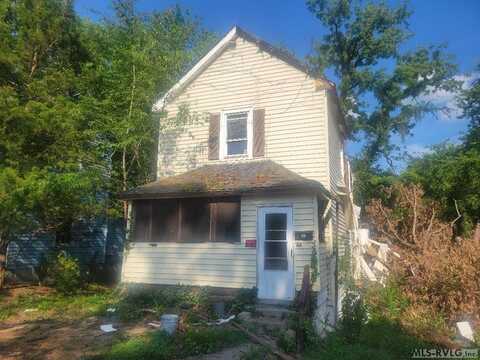 48 Jackson Street, Roanoke Rapids, NC 27870