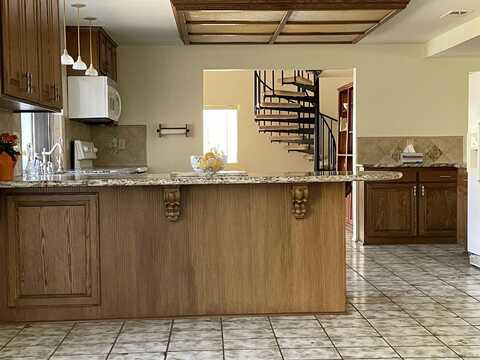 4375 Calle De Vida, San Diego, CA 92124