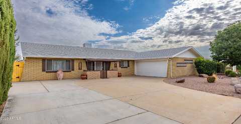 565 CAMELOT Drive, Sierra Vista, AZ 85635