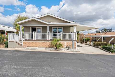 525 W El Norte Pkwy unit: 214, Escondido, CA 92026