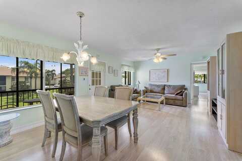 301 Knotty Pine Circle, Greenacres, FL 33463