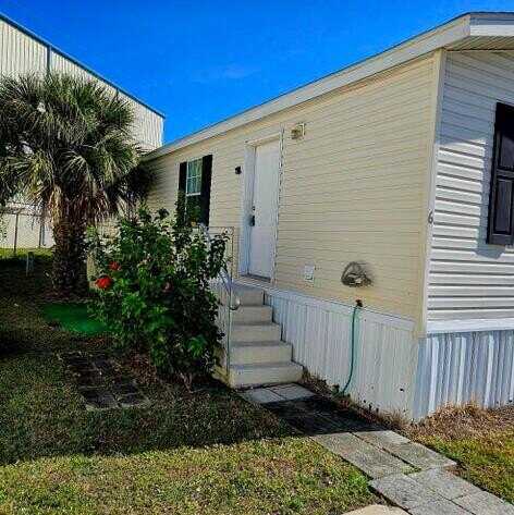 6 N Loafing Street E, Hypoluxo, FL 33462