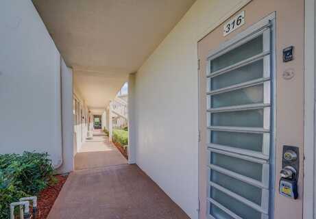 316 Farnham P, Deerfield Beach, FL 33442