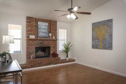 2925 E DRAGOON Avenue, Mesa, AZ 85204