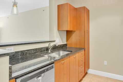 700 E Boynton Beach Boulevard, Boynton Beach, FL 33435
