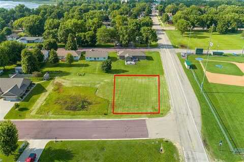 17 Marples Avenue, Minnesota Lake, MN 56068
