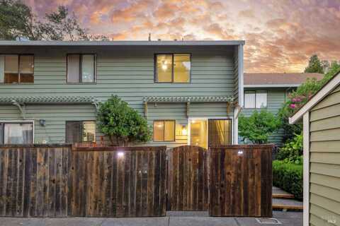 111 Vista View Drive, Cloverdale, CA 95425