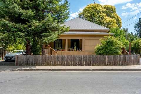 137 Ford Street, Ukiah, CA 95482