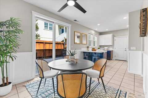 2455 Prairie Lane, Santa Rosa, CA 95403