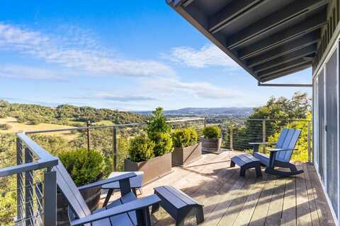 1831 Madrone Avenue, Healdsburg, CA 95448