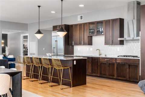 1240 S 2nd Street, Minneapolis, MN 55415