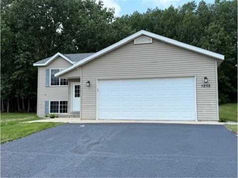1312 Natures Trail, Alexandria, MN 56308