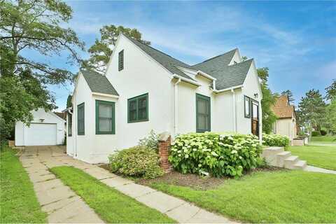 319 N 2nd Street, Brainerd, MN 56401