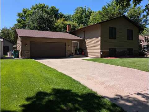 220 E Hamberg Street, Litchfield, MN 55355