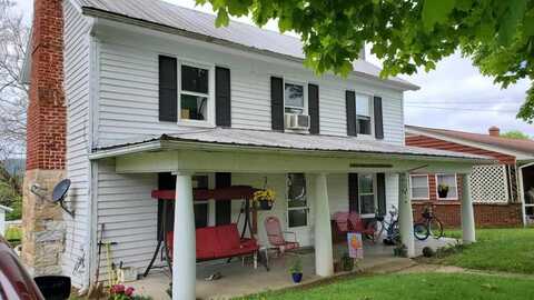85 Main Street, UNION, WV 24983