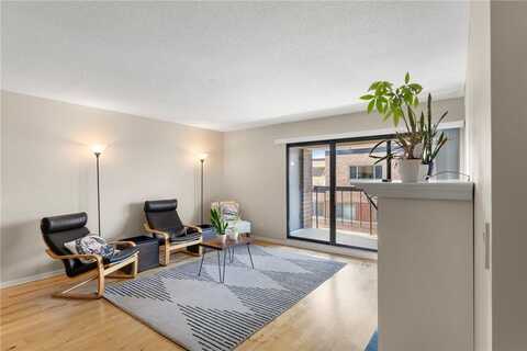 2885 Knox Avenue S, Minneapolis, MN 55408