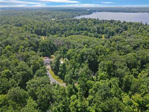 608 E Round Lake Avenue, Georgetown, WI 54853