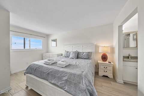 8743 Thomas Drive, Panama City Beach, FL 32408