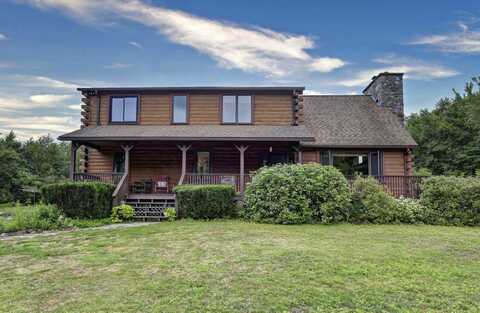 359 Jacobs Ladder Rd, Becket, MA 01223