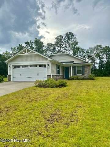 48 Deerfield Lane, Tabor City, NC 28463