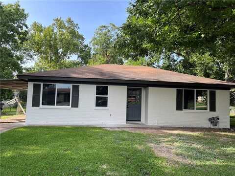 502 Willow circle, Brenham, TX 77833