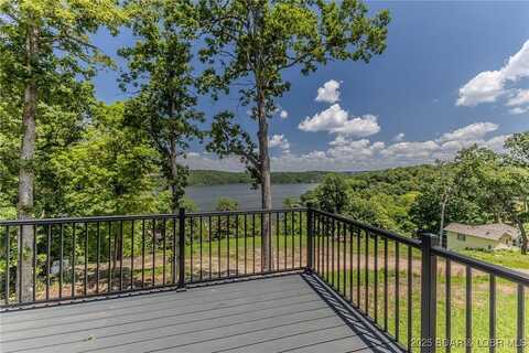 346 Woodland Point, Linn Creek, MO 65052