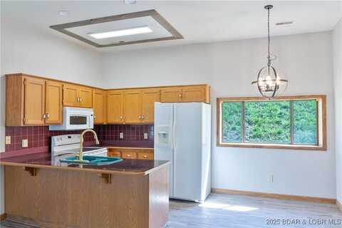 66 Spring Hill Road, Sunrise Beach, MO 65591