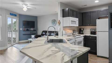 575 Park Place Drive, Kaiser, MO 65047
