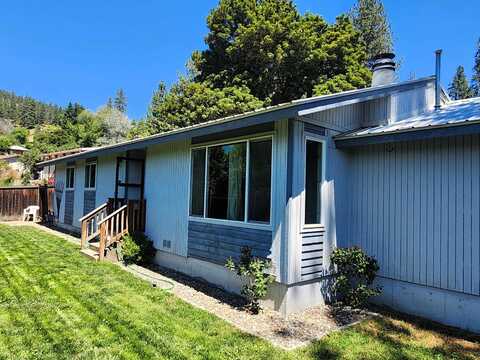 732 N Maple St, Colville, WA 99114